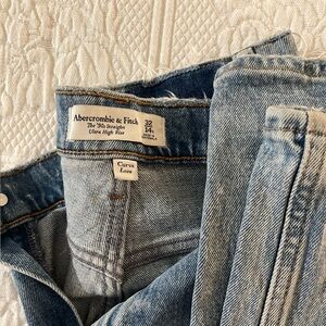 Abercrombie & Fitch High Rise Light Blue Jeans